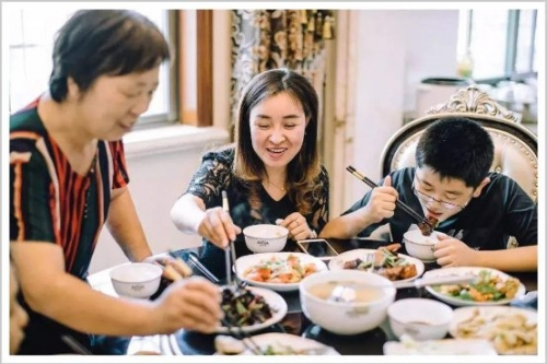 �������ضȡ��ж�����̫ȼ�������ϲ�۵�ԭ��