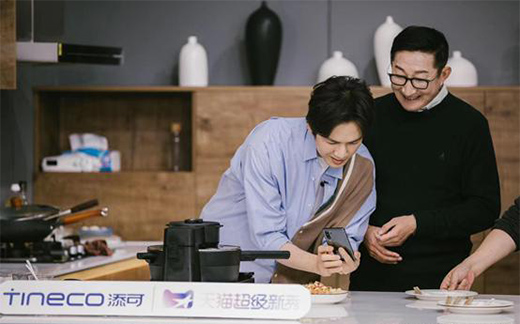 ���ɲ������܏N���ِ�� ���g(sh��)��(chu��ng)�´������B(t��i)�]�h(hu��n)