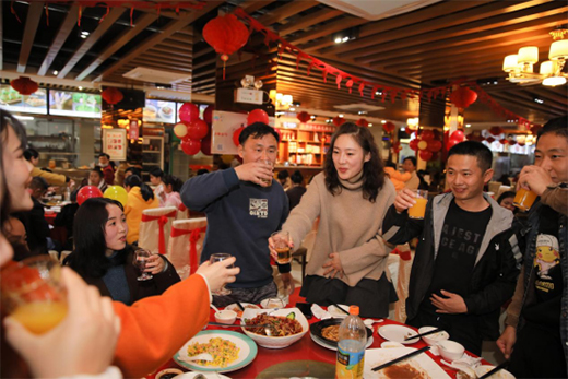 ���ľ����Aδ�� Ʒ��ȫ�ݶ�����������K���x���A�M��Ļ