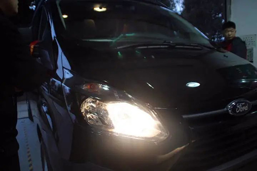 ʹ���p�͸���ȫ�Ҳ�ğ� �u��?z��)����?j��)LED�������ȫ�����m