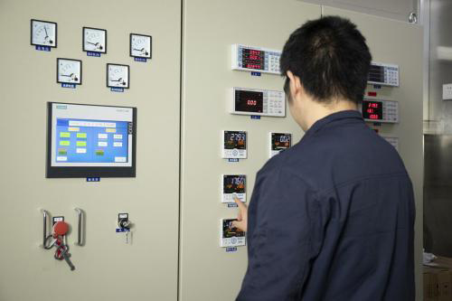 A.O.ʷ��˹����늟�ˮ�� �r(sh��)�и߶�ԡ�Ҳ���֮�x