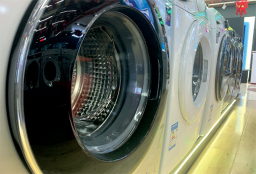 ��������������(chu��ng)����ϴ�C(j��)�Ј�(ch��ng)�M(j��n)�A����(d��ng)�r(sh��)