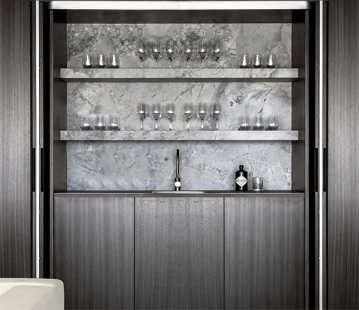 �o����+�߼�����ǻ�{(di��o)ʮ��ĘO�����x