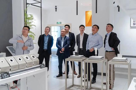 ��(qi��ng)��(qi��ng)(li��n)�ϣ���ʿ�����c�ð������_(d��)����ȑ�(zh��n)�Ժ���