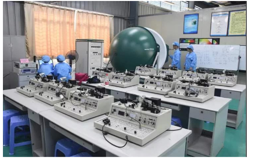 ��Ӱ�Ҿ��ذ��Ƴ�1999Ԫȫ�ݟ���ײͣ������ИI(y��)�r(ji��)���(bi��o)�U!