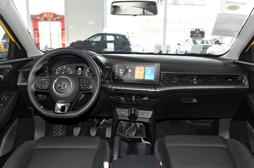 頂配10.49萬，雅馬哈音響，雙大屏+LED大燈，朗逸靠邊站