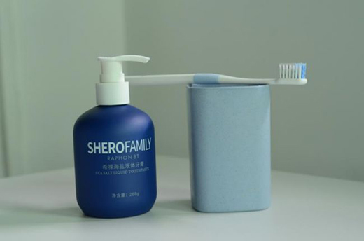 �ջ�Ʒ���ԃr��֮��pk ��¶��vs����֮�L(f��ng)