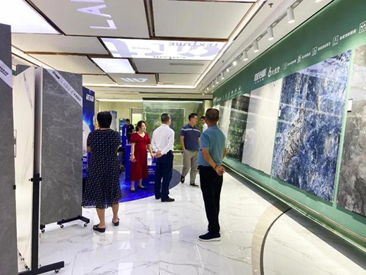 ��Ʒ�|(zh��)X�ÿڱ� ��ֱ���ղ���(hu��)���ҾӴɴuȦ�۵�����