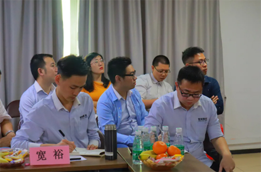 ���Қgӭ��ɽ�оW(w��ng)�̅f(xi��)��(hu��)��ʮ����˽����(hu��)���M(j��n)��ԣ