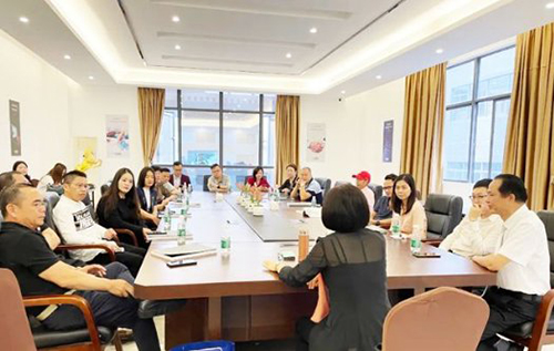 COSO��˹�l(w��i)�����Թ�����������(m��ng)���Ԍ�(sh��)�����\�l(f��)չ