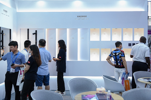 ӯȤ���ܹܼҔy���Ǯa(ch��n)Ʒ�@�G����������(gu��)�H����չ