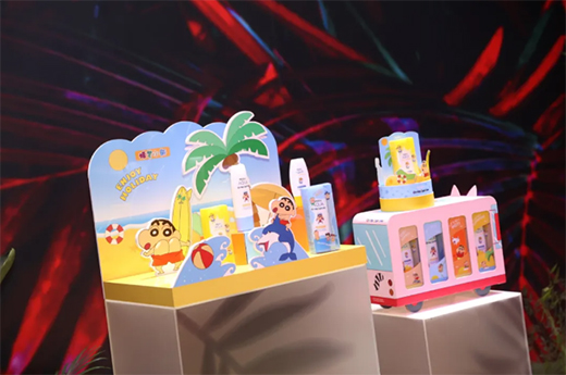 ����Ʒ�����MistineҪ�������p�˵ġ����Ѕ��֡�