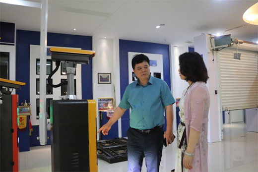 �V����ه�T���Ƽ����޹�˾�����L�W�R�޹⹫˾���^����