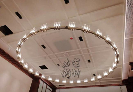 һ��M���������ğ���������g���Ƴ���ͬ�Շ�