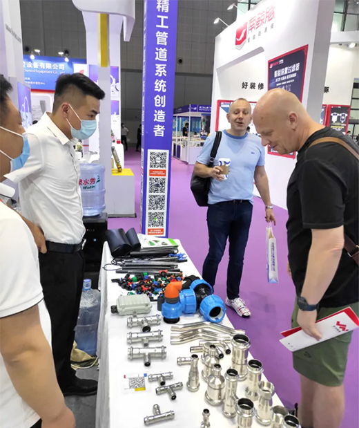 ʥ��ܘI(y��)��������������Ϻ�����ˮչ ʥ(li��n)�_���P䓹ܵ��״΅�չ