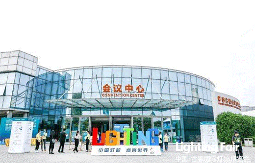 ���չ���L��:���(zh��n)����չ+���(zh��n)����չ���pչ�R򌡱