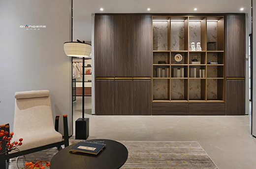 Ƥ���Z�ռ{����|�U������ʽ,Խ����,Խ��ζ��