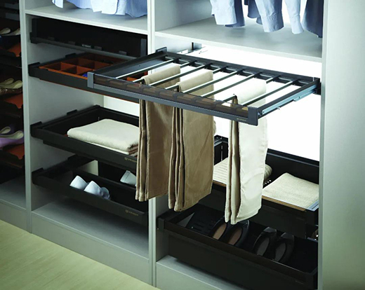 CBDչ�M�Еr| ģ�K���ռ{��ԽסԽ�ϰa���N����ñ�g