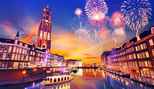 ��˹�Ǳ�����֮����(gu��)�����ռ������ß����c���ӭ������