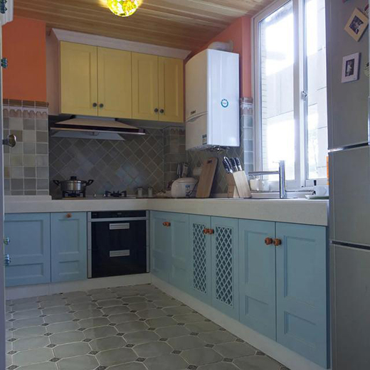 �����h��ֹ��ɫ���x����׌�N�������¸߶�