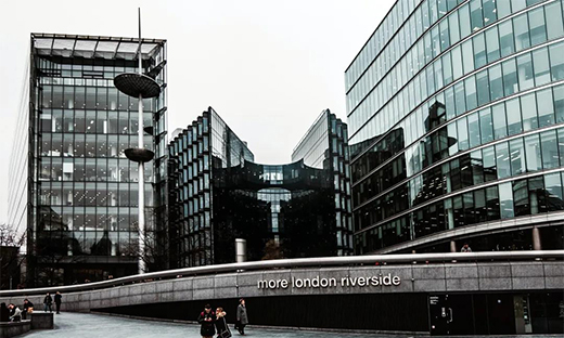 һ��(g��)��˹���������ԝM������(du��)ˇ�g(sh��)Ϳ�ϵ���������