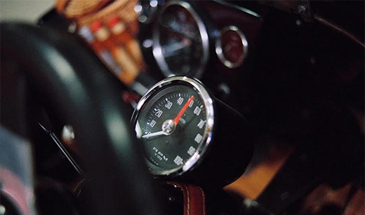 һ��(g��)��˹�࣬�����ԝM������(du��)ˇ�g(sh��)Ϳ�ϵ���������