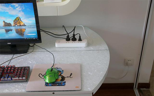 ��ȫ�ֺ��ã�aigo ��λ���L������(18W����)�w�