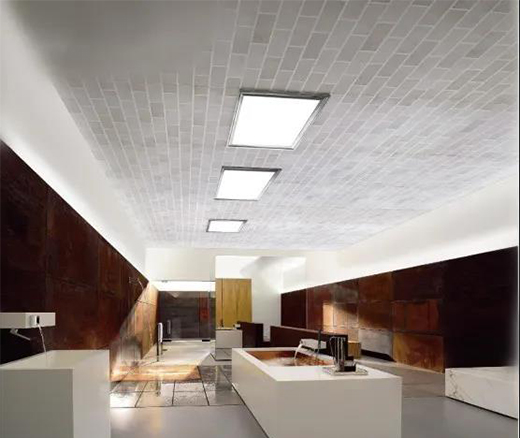 ���������@��������