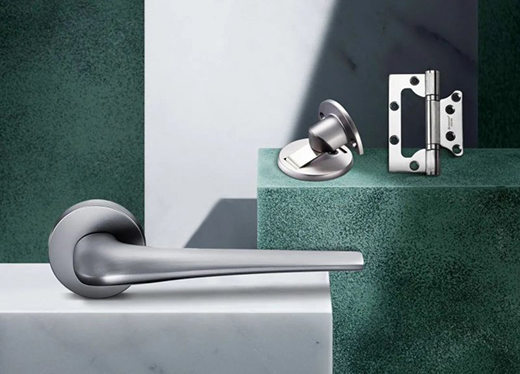 ���������ں��ڼ�(x��)��(ji��) �ŝ����o��ҾӜ�ů�c�|(zh��)��