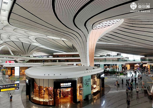 亞爾獅金屬：順應時代潮流發(fā)展，鋁型材前景廣闊