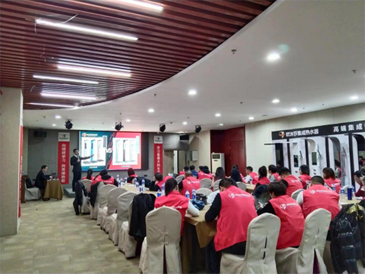 �A��(zh��n)�K�� �W��ɯ�̌W(xu��)Ժ2021�K���x��(����վ)�A�M��Ļ