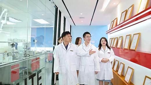 ���ף���ע�ڡ����׵��ߡ�������Ч�o�w�I����L�����x��