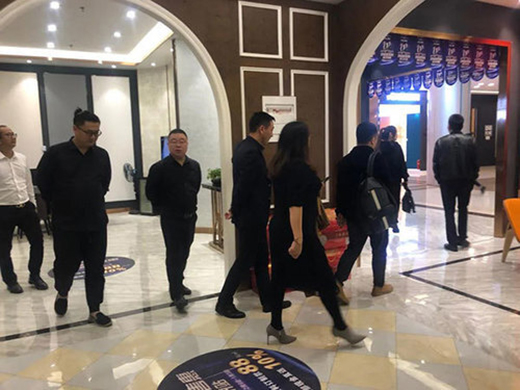 ˇ�gͿ��ʮ��Ʒ�������mޢ���c�t�����P������(chu��ng)�K���¸߶�