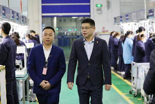 �Գք�(chu��ng)���� ���������l(w��i)ԡ�����ڴ����l(w��i)ԡ�ИI(y��)�Gɫ�˗U