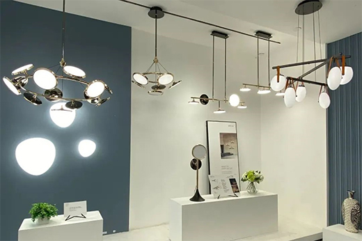 �����b��ָ�����iס���g����