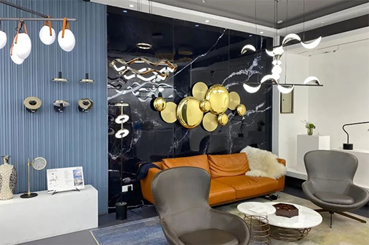 �����b��ָ�����iס���g����