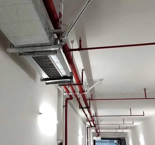 ����ͨ�L(f��ng)�ܵ�ϵ�y(t��ng)�У�����֧�ܵ���ͺͰ��b