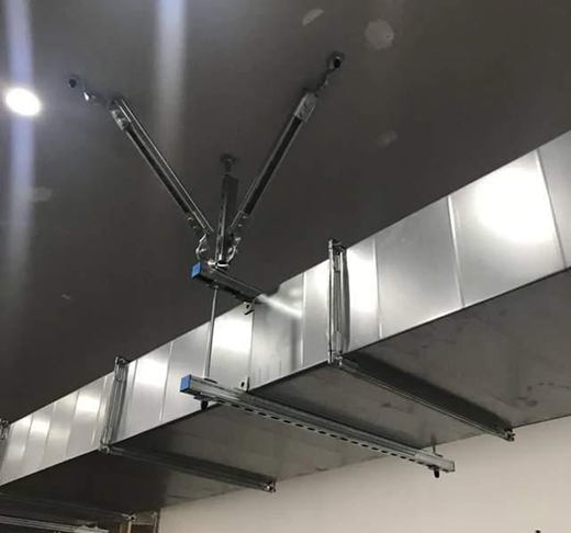 ����ͨ�L(f��ng)�ܵ�ϵ�y(t��ng)�У�����֧�ܵ���ͺͰ��b