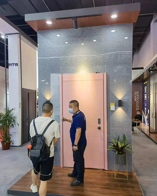 ����ľ�T | ֱ���F(xi��n)����SOFU.�����T�������շ�푟��������ʼ���!