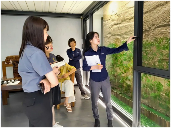 ����(zh��n)�ͷ�•�x���µ�ح�W��˹�T���µ��_�I(y��)ӭ�˳�