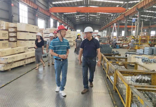 �ؑc���^(q��)�Ҿӽ����ИI(y��)�f(xi��)��(hu��)�I(l��ng)��(d��o)�W�R��ʿͨ��ݼ��F(tu��n)����ָ��(d��o)