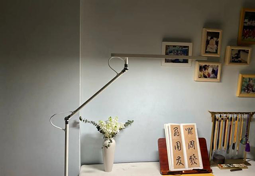 歐普照明LED落地?zé)?，光線更均勻做到無(wú)可視頻閃，視覺(jué)體驗(yàn)柔和