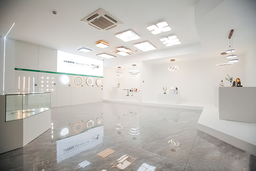 ��·���G�ؼ�����;���oֹ�� ���r��ժҪ�����ع�ţ����