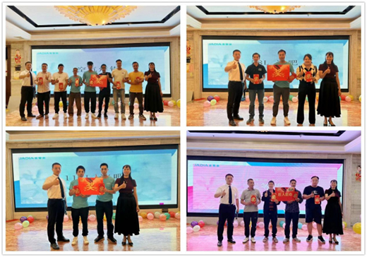 ����ף�R�����ف�Ʒ���ƏV�߹�ˇ�����ِ(����վ)�A�M��Ļ