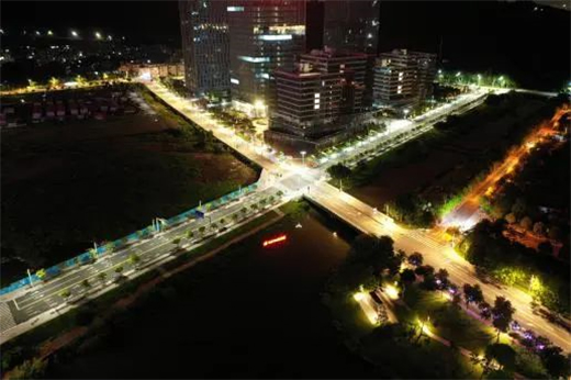 ����ǻ��������й�(ji��)�ܾ��ͿƼ��x�ܳ��й�(ji��)�ܰl(f��)չ