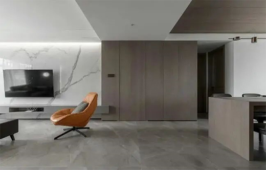 �����T�I(y��)ح��������(chu��ng)�r(sh��)�кͺ����Ļ��ĺ��C����