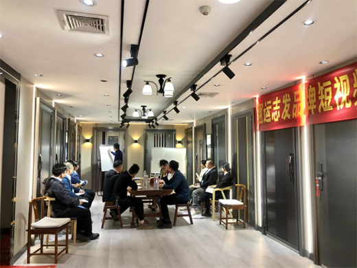 翔運(yùn)志發(fā)門業(yè)年度關(guān)鍵熱詞丨回顧我們一起走過(guò)的2022年