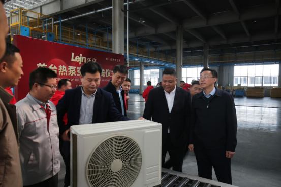 �𲽼����j���������c����?z��)�ÿ��{(di��o)�¾��xʽʢ���e��