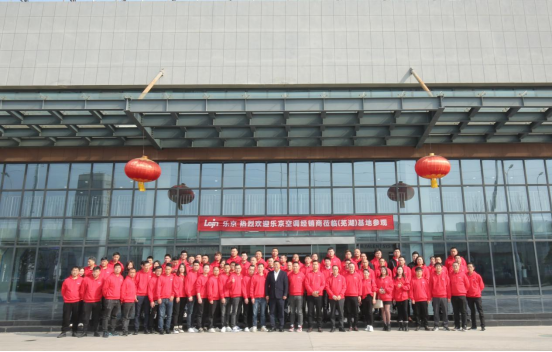 �𲽼����j���������c����?z��)�ÿ��{(di��o)�¾��xʽʢ���e��