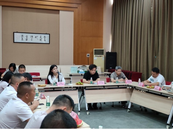 Ⱥ��Ⱥ�� �ل�(chu��ng)�ѿ� ����俣����ϴ�^(q��)�����Ŀ͑��������A�M�e�k